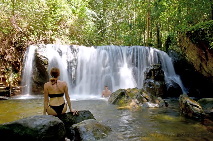 Водопад и парк Суой Трань (Suoi Tranh Waterfall) на Фукуоке