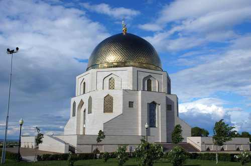 Памятный знак и музей Корана, Булгары