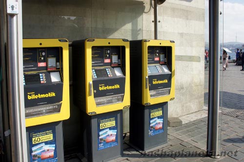 Автомат для покупки и пополнения карты Istanbulkart